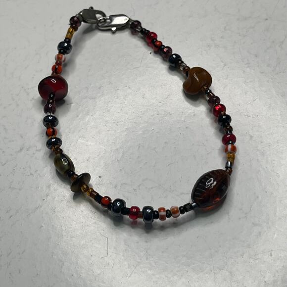 Set of beaded bracelets stretch easy on and off white green blue peachy pink - Picture 14 of 16